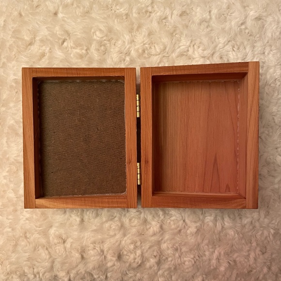 Vintage Aboriginal Woman Las Vegas Souvenir Wood Storage, Trinket, Jewelry Box - Picture 2 of 8